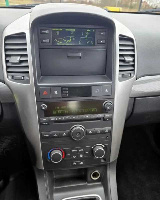 CHEVROLET Captiva 2.0 4WD 7 Sitzer LT Exclusive