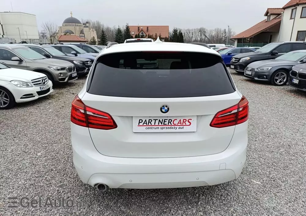 BMW Seria 2 216d Active Tourer Advantage