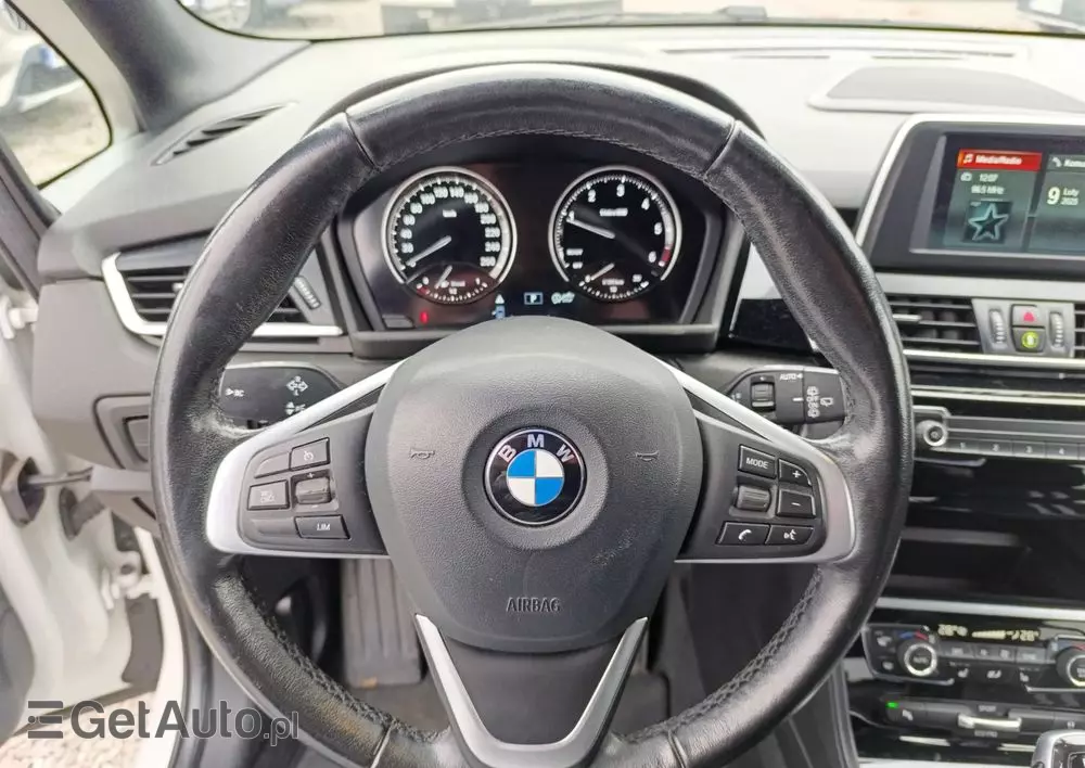 BMW Seria 2 216d Active Tourer Advantage