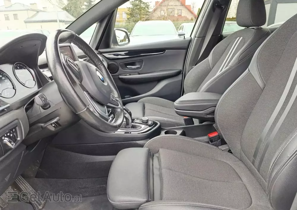 BMW Seria 2 216d Active Tourer Advantage