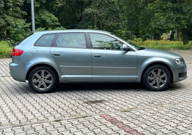AUDI A3 Sportback 1.4 TFSI Ambition