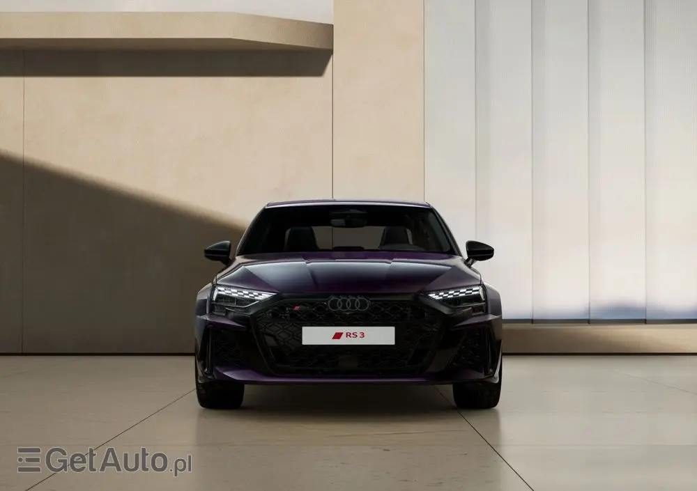AUDI RS3 Limousine 