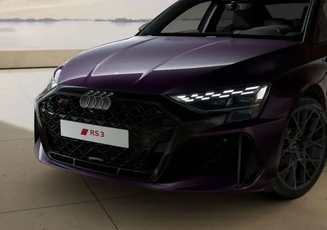 AUDI RS3 Limousine 