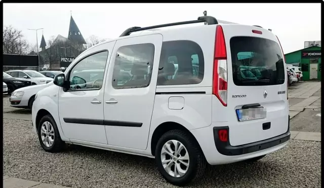 RENAULT Kangoo 