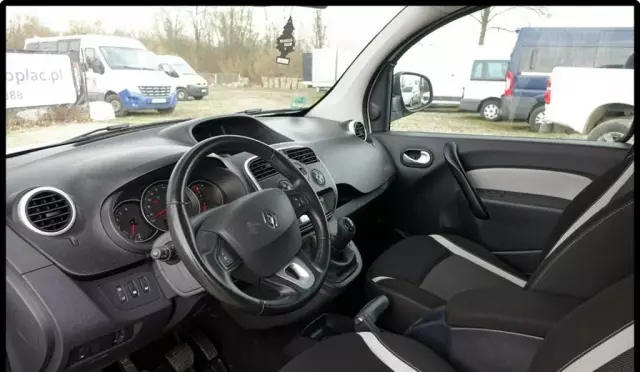 RENAULT Kangoo 