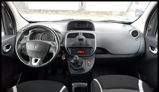 RENAULT Kangoo 