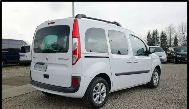 RENAULT Kangoo 
