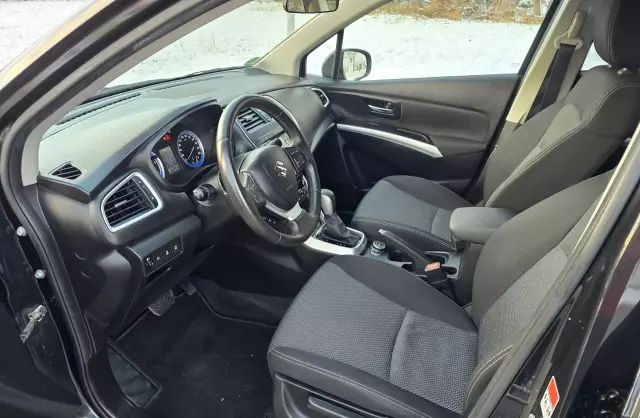 SUZUKI SX-4 s-cross 