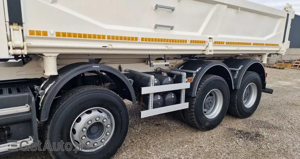 SCANIA P360 Kiper 8x4 Hydroburta Manual Resory 