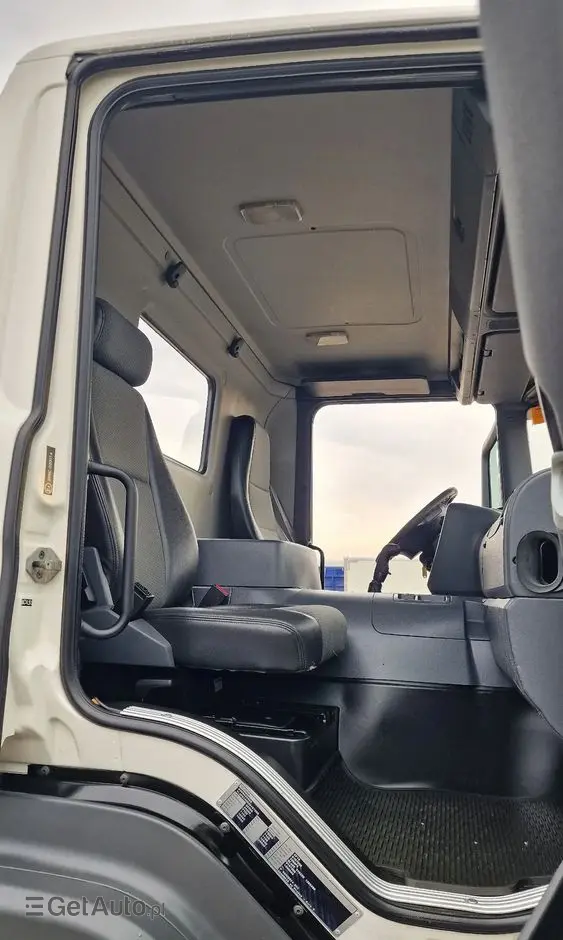 SCANIA P360 Kiper 8x4 Hydroburta Manual Resory 