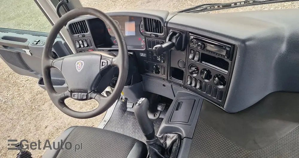 SCANIA P360 Kiper 8x4 Hydroburta Manual Resory 