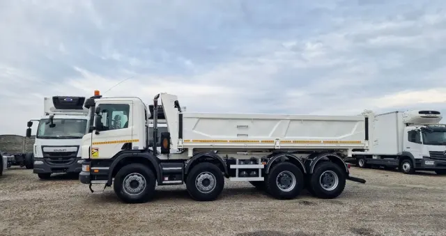 SCANIA P360 Kiper 8x4 Hydroburta Manual Resory 