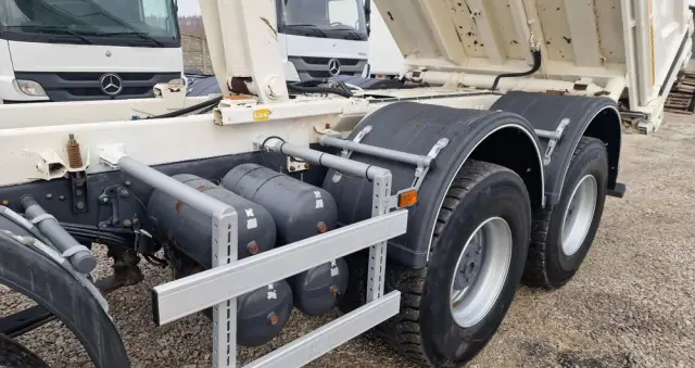 SCANIA P360 Kiper 8x4 Hydroburta Manual Resory 