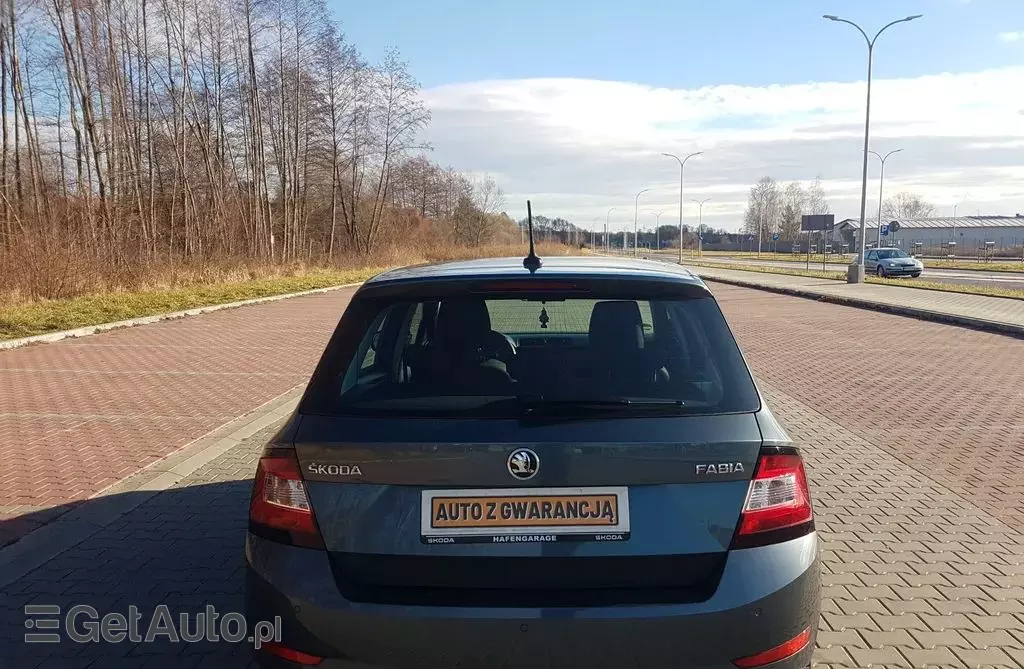SKODA Fabia 