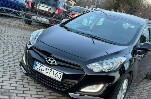 HYUNDAI I30 