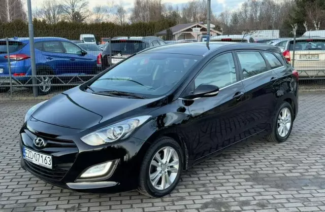 HYUNDAI I30 