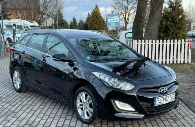 HYUNDAI I30 