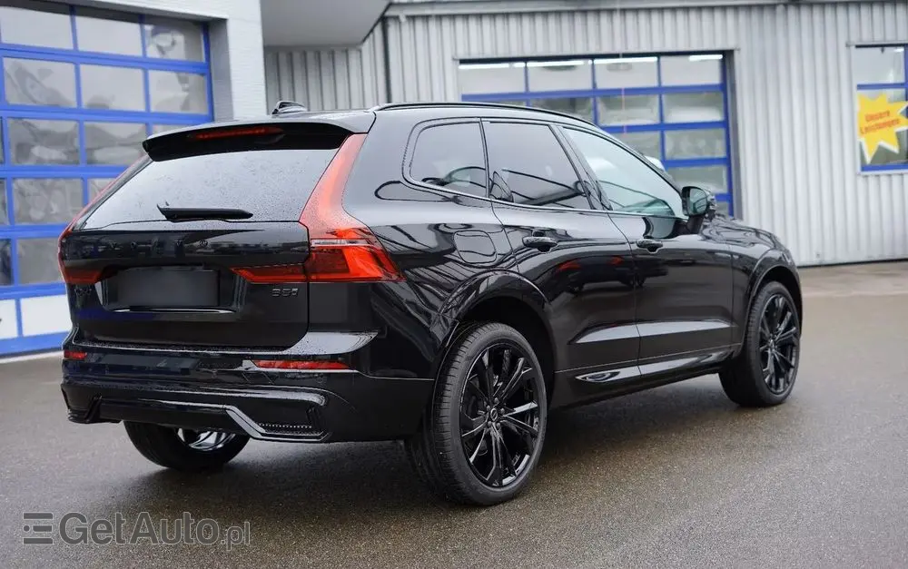 VOLVO XC 60 B5 B AWD Plus Black Edition
