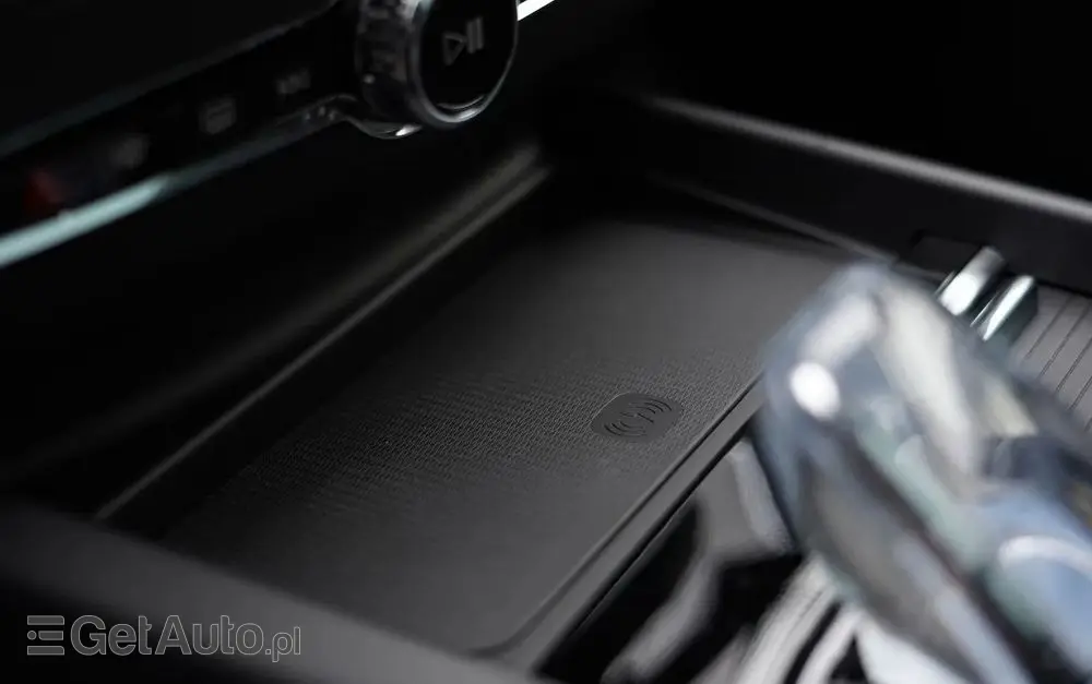 VOLVO XC 60 B5 B AWD Plus Black Edition