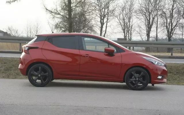 NISSAN Micra 0.9 IG-T N-Connecta