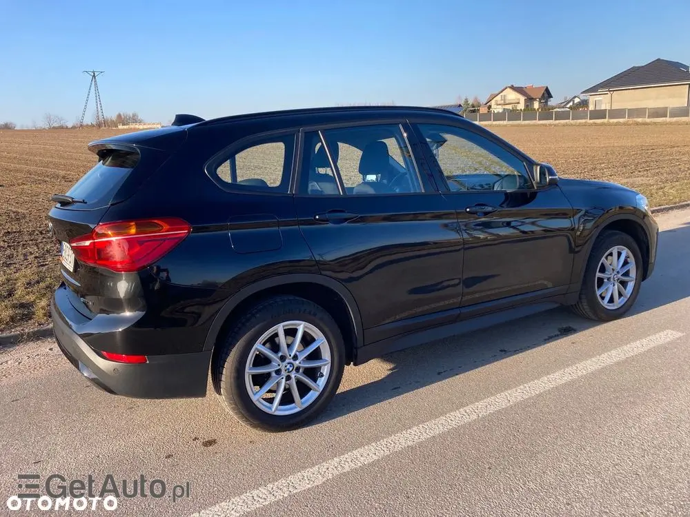 BMW X1 SDrive18i Advantage
