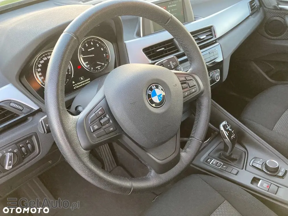 BMW X1 SDrive18i Advantage