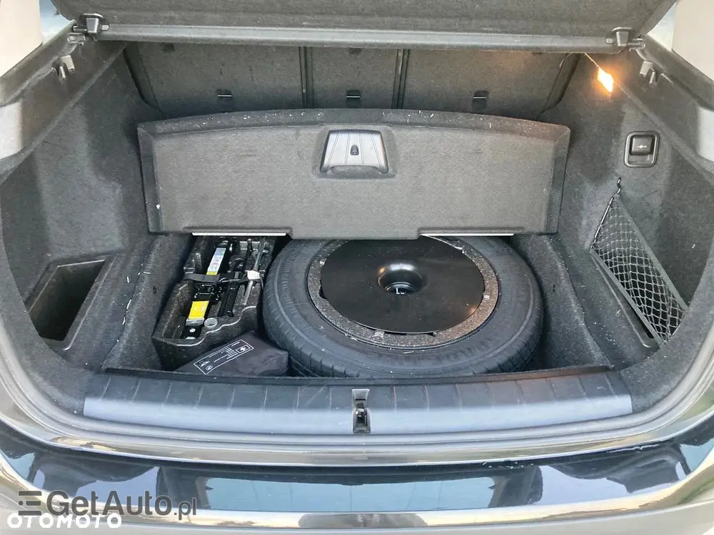 BMW X1 SDrive18i Advantage