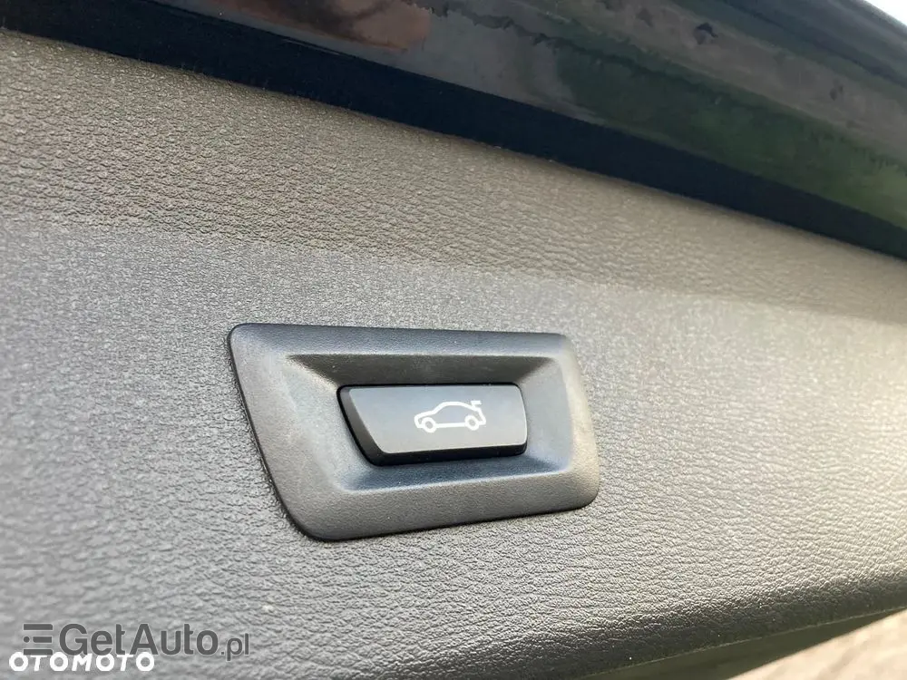 BMW X1 SDrive18i Advantage