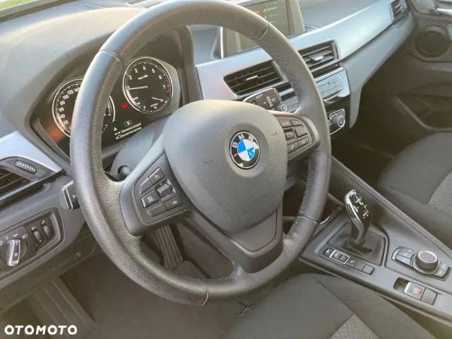 BMW X1 SDrive18i Advantage