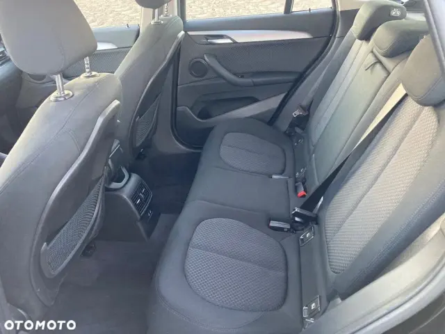 BMW X1 SDrive18i Advantage