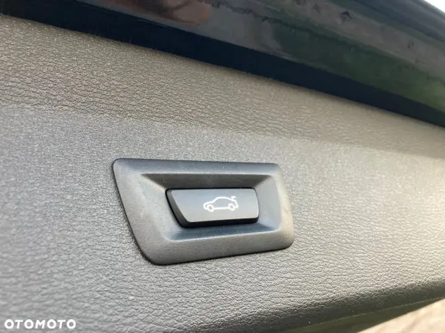 BMW X1 SDrive18i Advantage