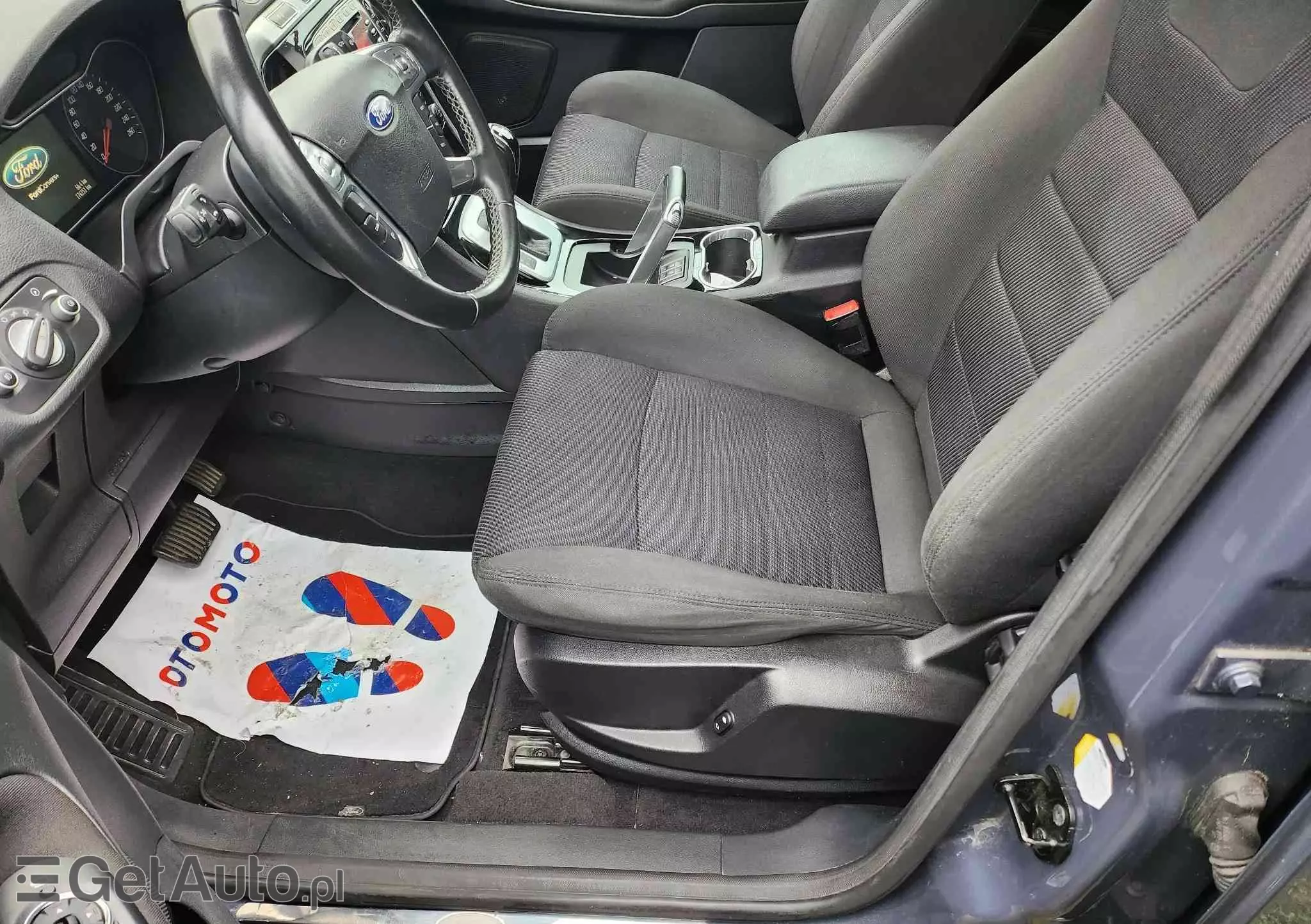 FORD S-Max 2.0 TDCi DPF Titanium