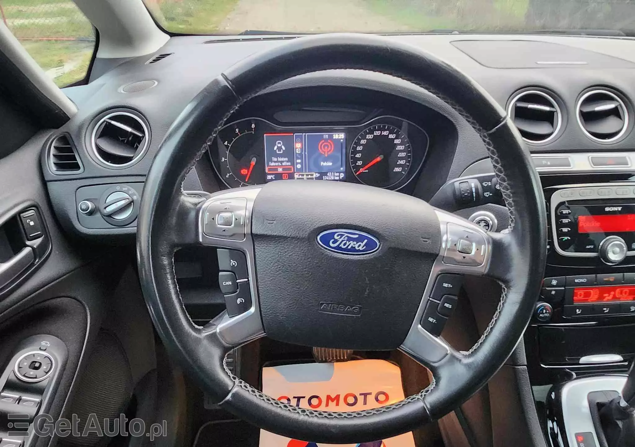 FORD S-Max 2.0 TDCi DPF Titanium