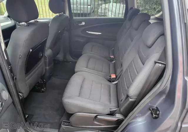 FORD S-Max 2.0 TDCi DPF Titanium