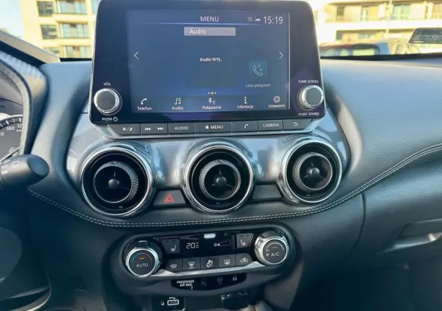 NISSAN Juke 1.0 DIG-T N-Connecta DCT