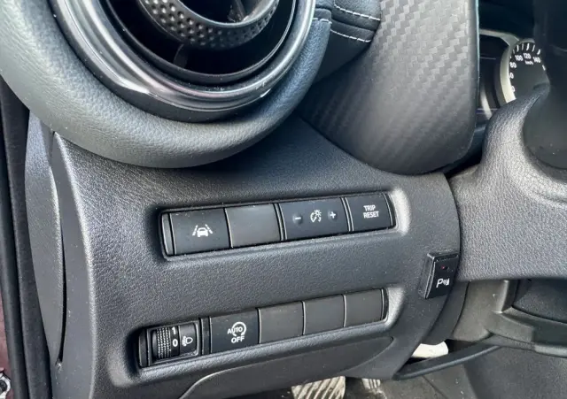 NISSAN Juke 1.0 DIG-T N-Connecta DCT