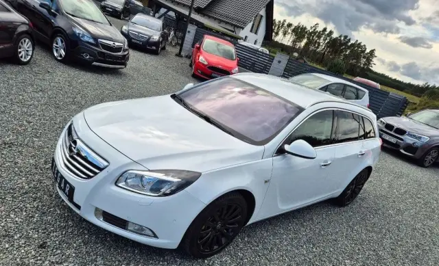 OPEL Insignia 