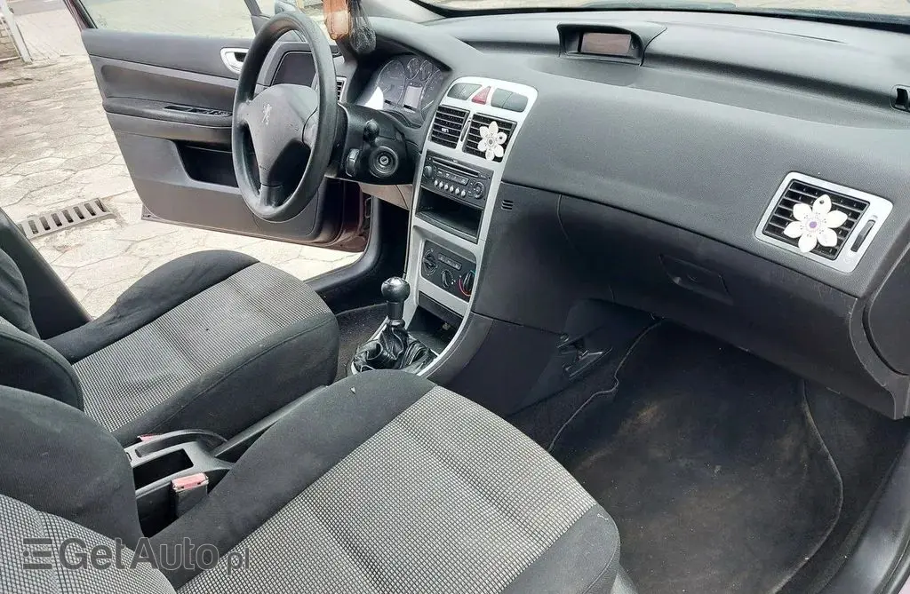 PEUGEOT 307 