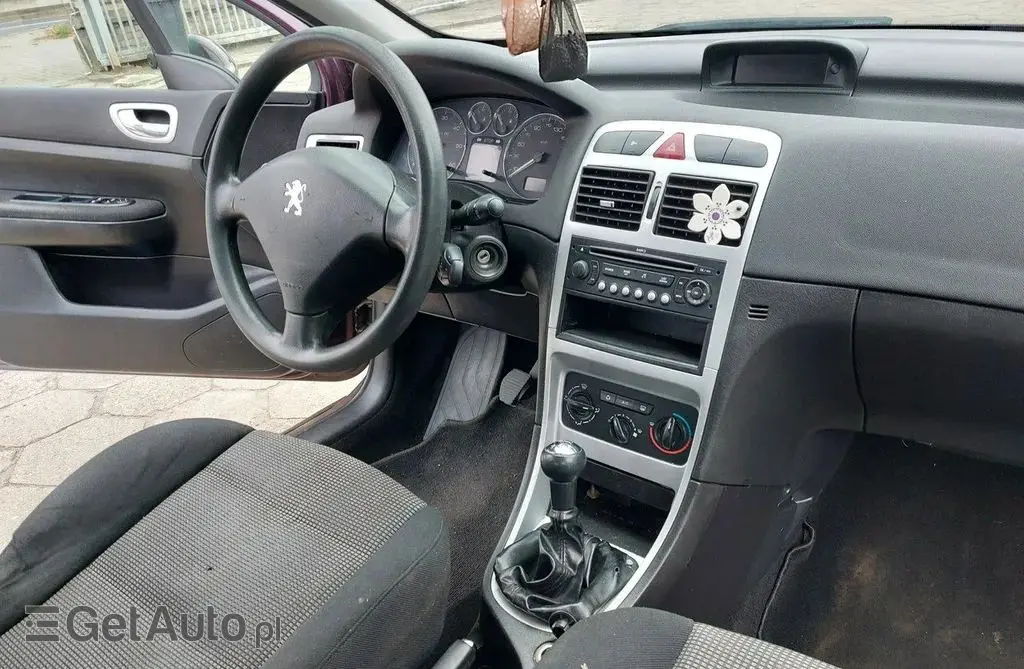 PEUGEOT 307 