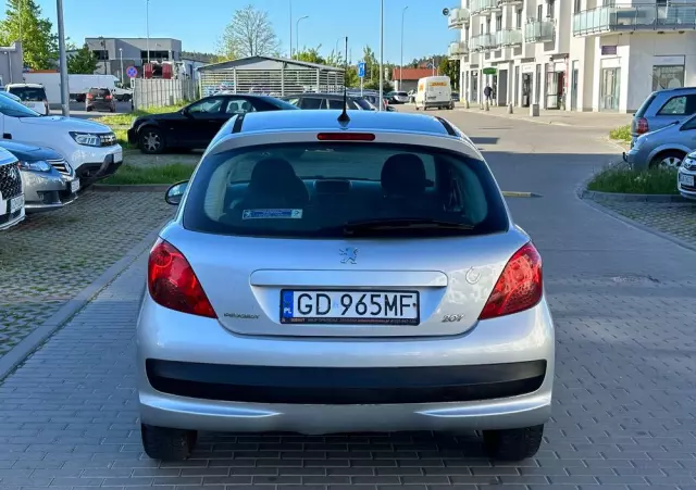 PEUGEOT 207 1.4 HDi Trendy