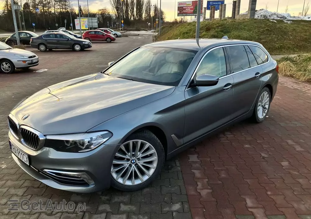 BMW Seria 5 520d Luxury Line