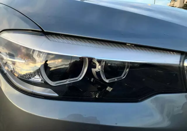 BMW Seria 5 520d Luxury Line