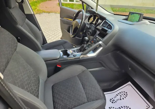 PEUGEOT 3008 1.6 HDi Access