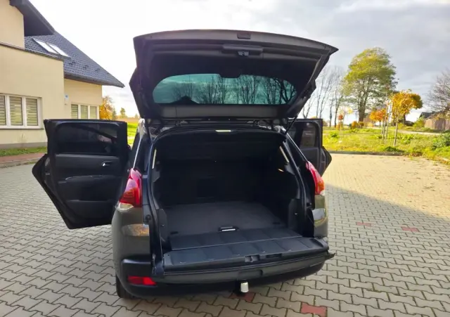 PEUGEOT 3008 1.6 HDi Access