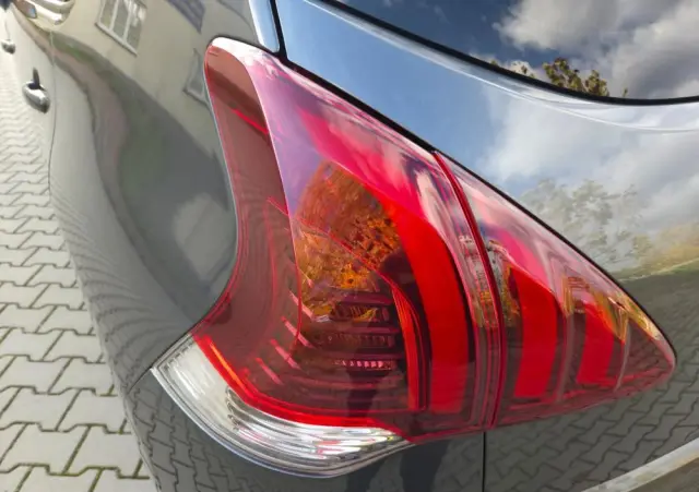 PEUGEOT 3008 1.6 HDi Access