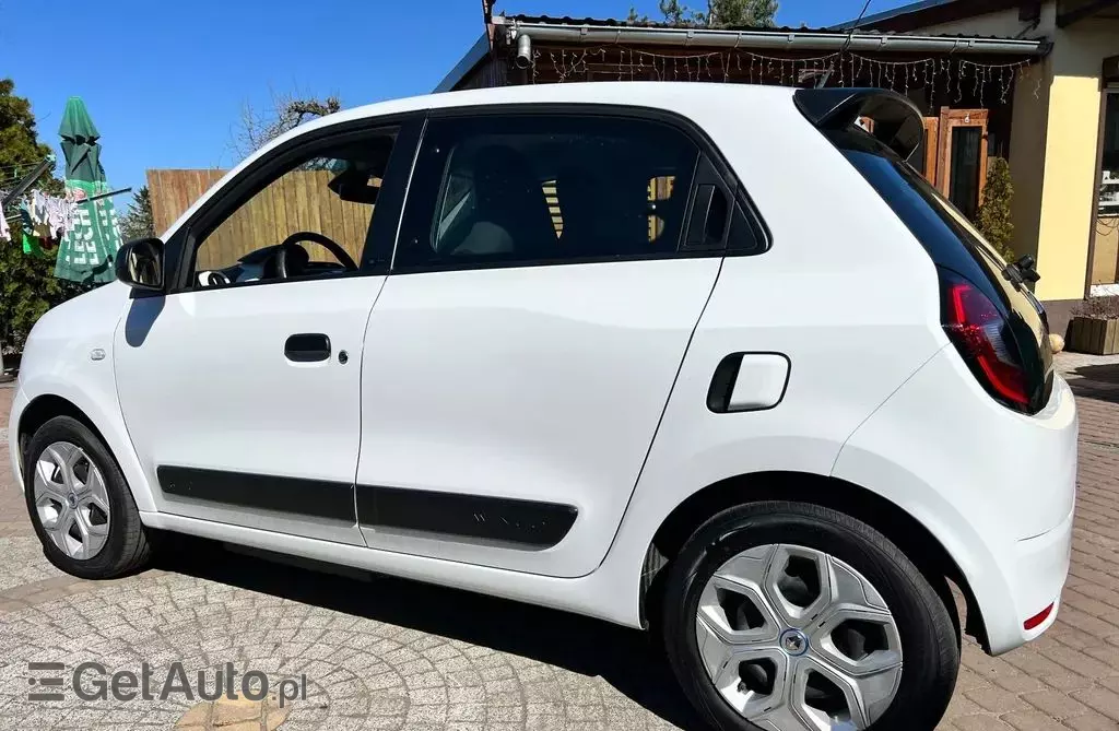 RENAULT Twingo 