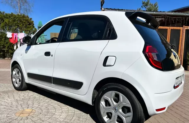 RENAULT Twingo 