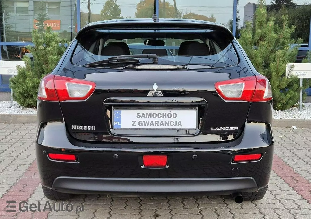 MITSUBISHI Lancer 