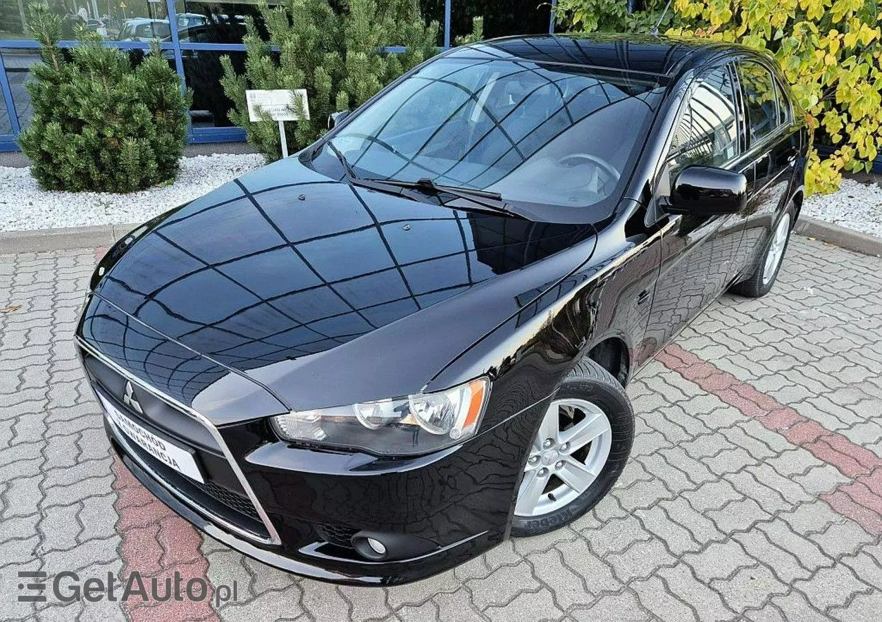 MITSUBISHI Lancer 