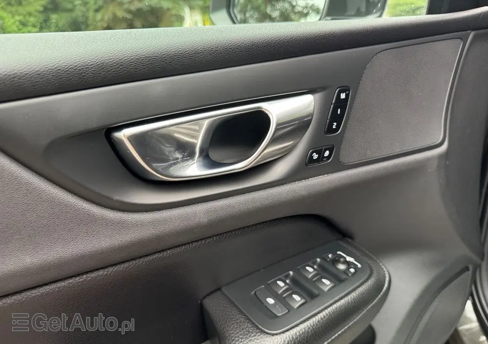 VOLVO S60 B4 B Geartronic Inscription